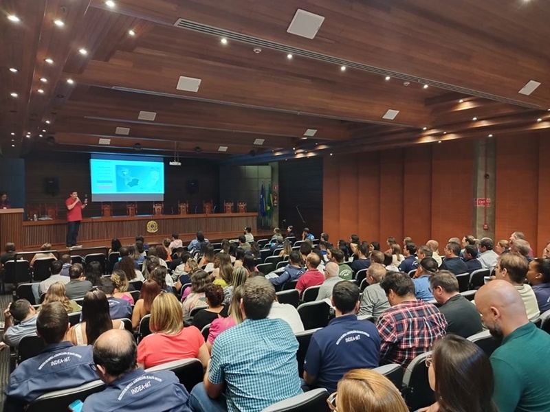 Experiencia-do-Espirito-Santo-no-enfrentamento-a-influenza-aviaria-e-tema-de-palestra-no-Mato-Grosso Experiencia-do-Espirito-Santo-no-enfrentamento-a-influenza-aviaria-e-tema-de-palestra-no-Mato-Grosso