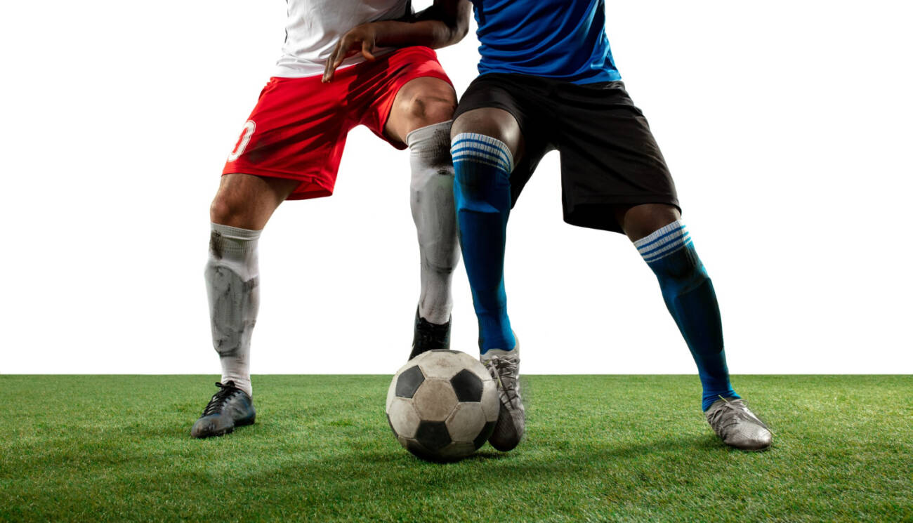 Futebol, bola, esporte - Freepik Futebol, bola, esporte - Freepik
