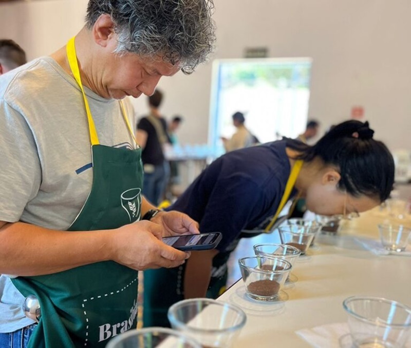Cafe-vencedor-do-Cup-of-Excellence-Brazil-e-vendido-por-R-845-mil-a-saca Cafe-vencedor-do-Cup-of-Excellence-Brazil-e-vendido-por-R-845-mil-a-saca