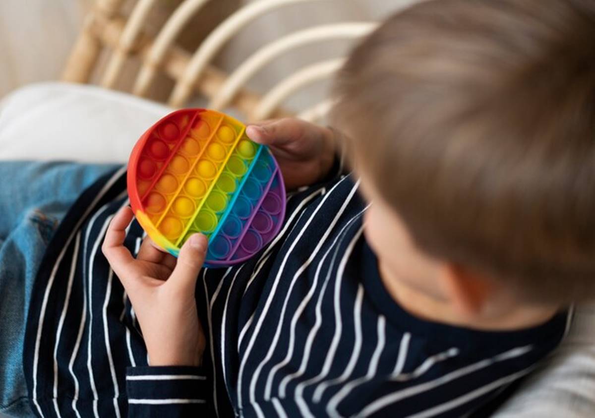 crianca-19-01-freepik