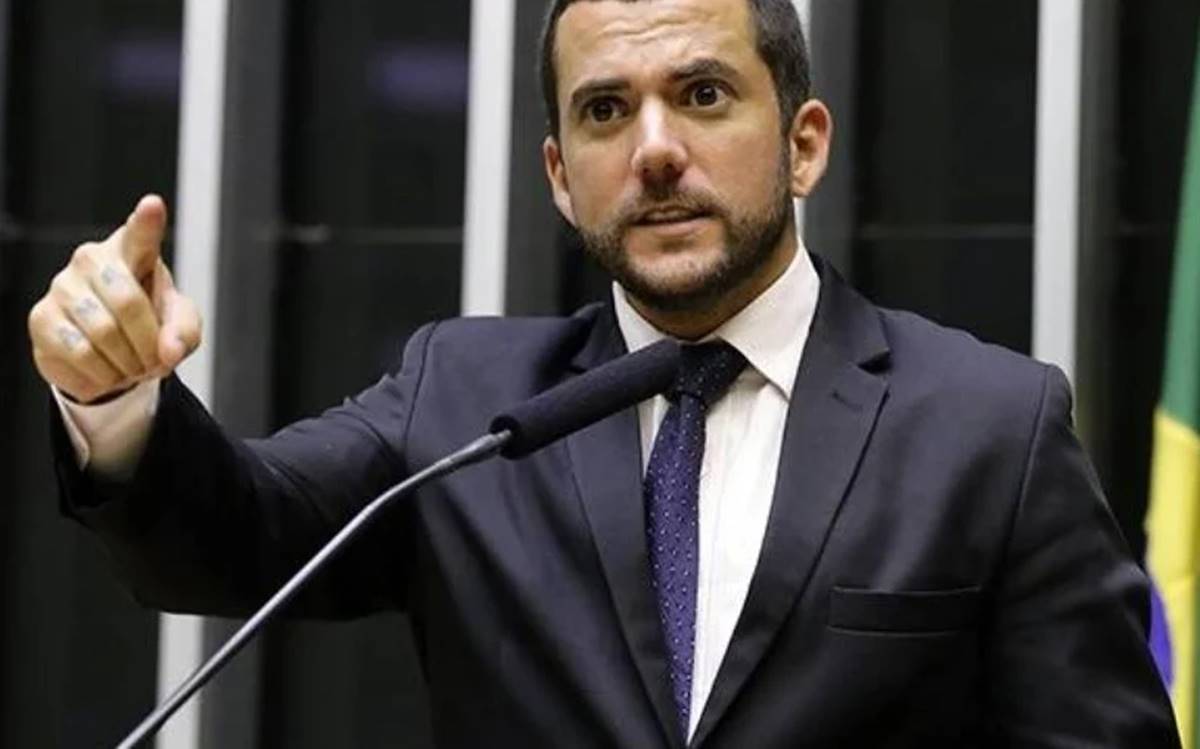 politica-18-01-Camara-dos-Deputados-RJ-1