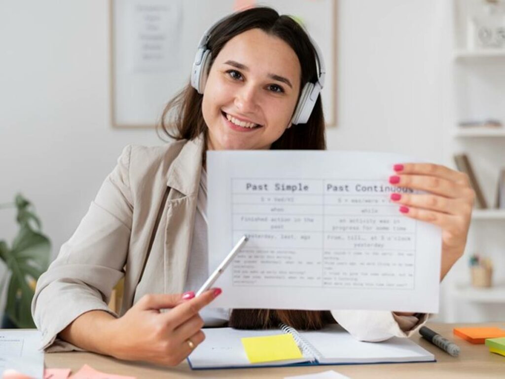 geral-23-02-freepik-professora-linguas