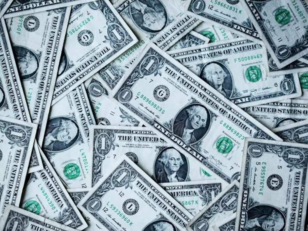 mundo-27-02-mat-paga