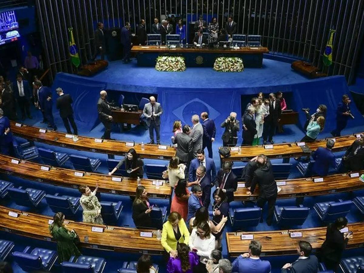 politica-20-02-Pedro-Franca-Agencia-Senado