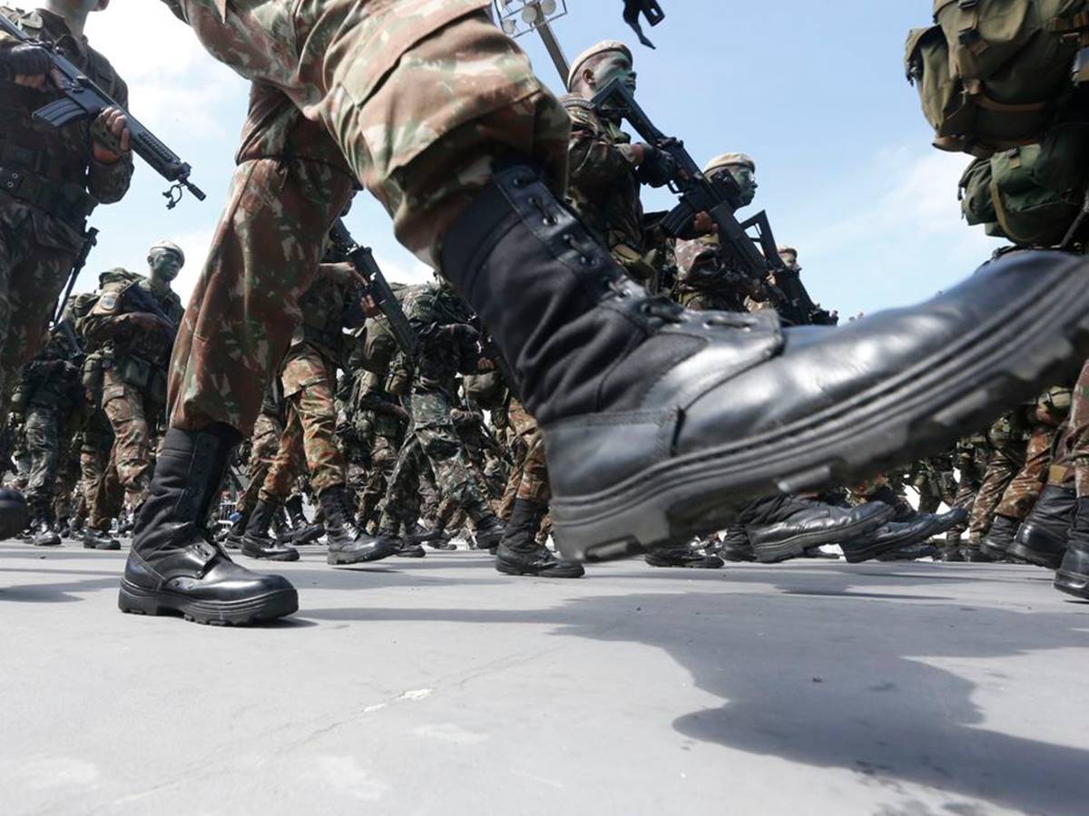 policia-07-03-Paulo-Pinto-Agencia-Brasil-militares