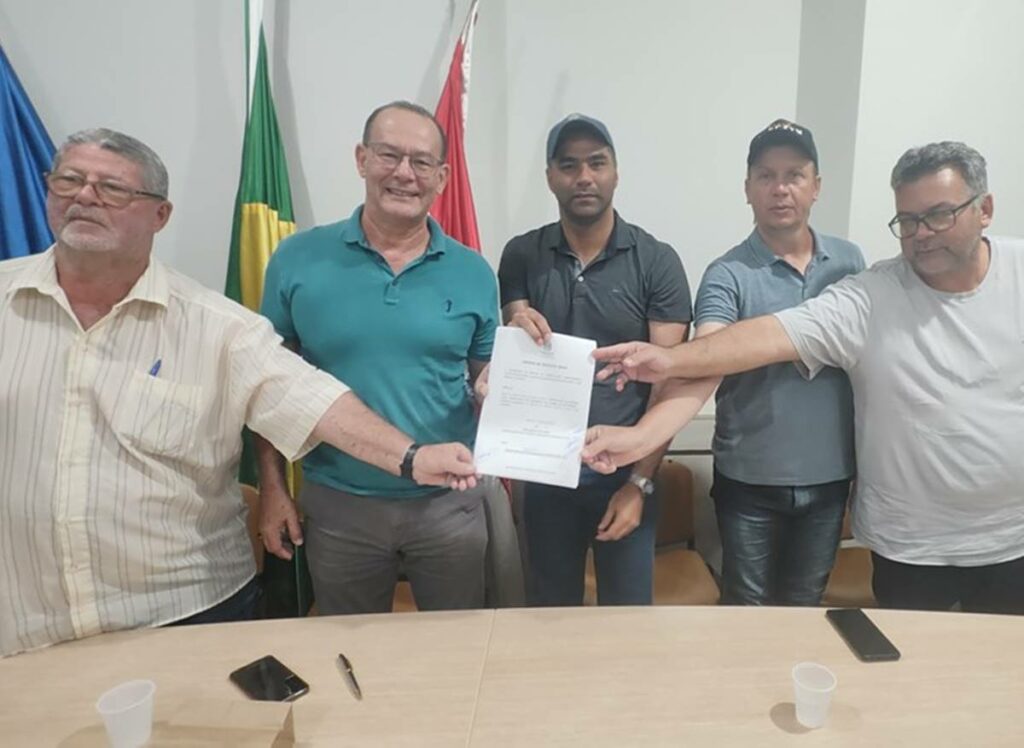 politica-26-04-ft-div-seag