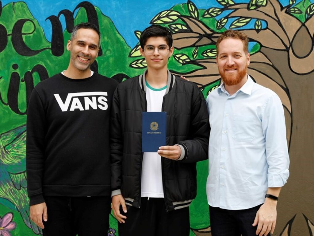 geral-21-06-ft-gov-es-estudante-Antonio-Luiz-Zani-de-Souza