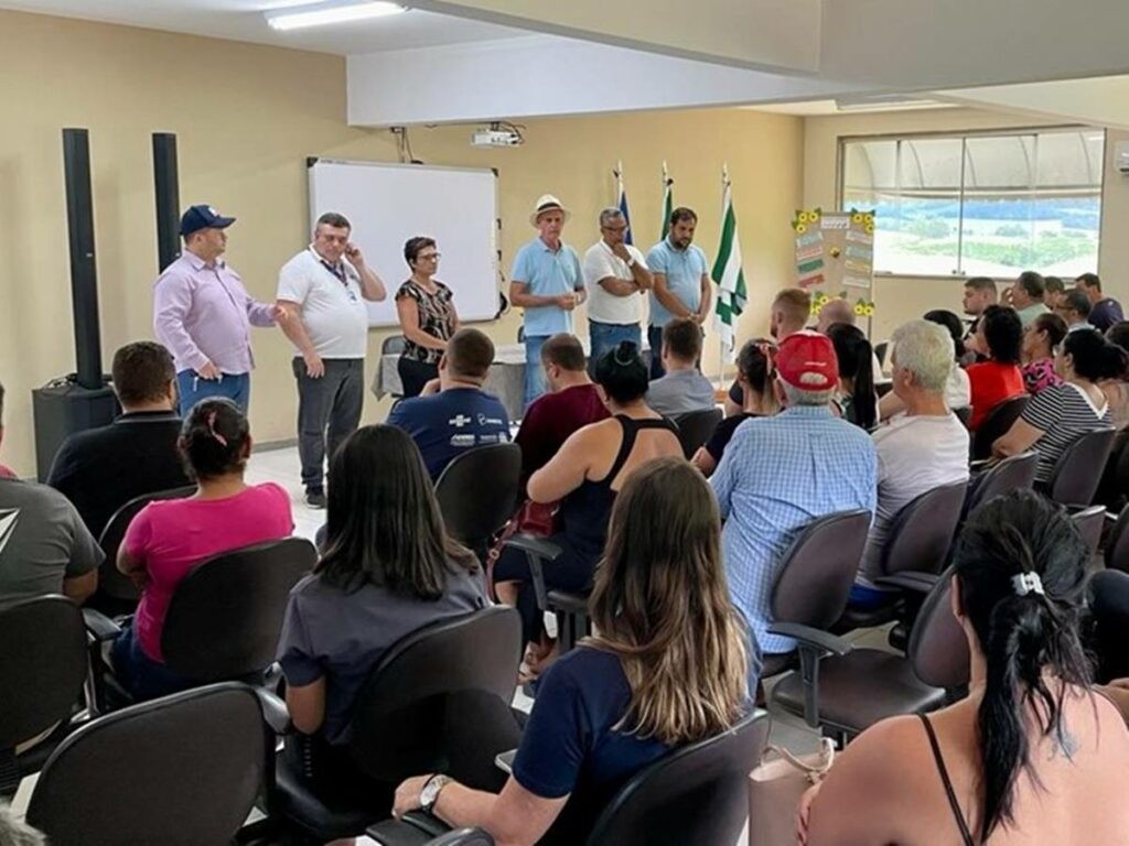 geral-24-06-ft-div-gov-es