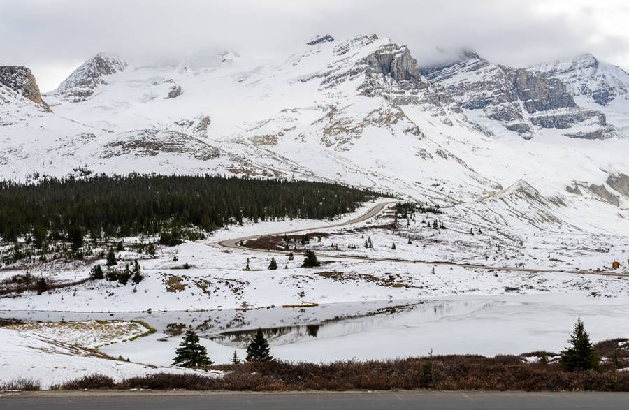 Landscape winter view of Columbia Icefield parkway in Jasper National Park in Alberta, Canada