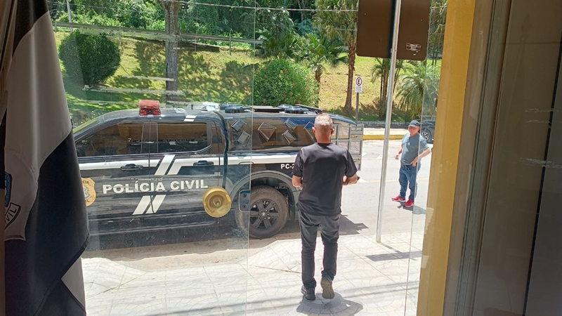 preso por ameacar a namorada