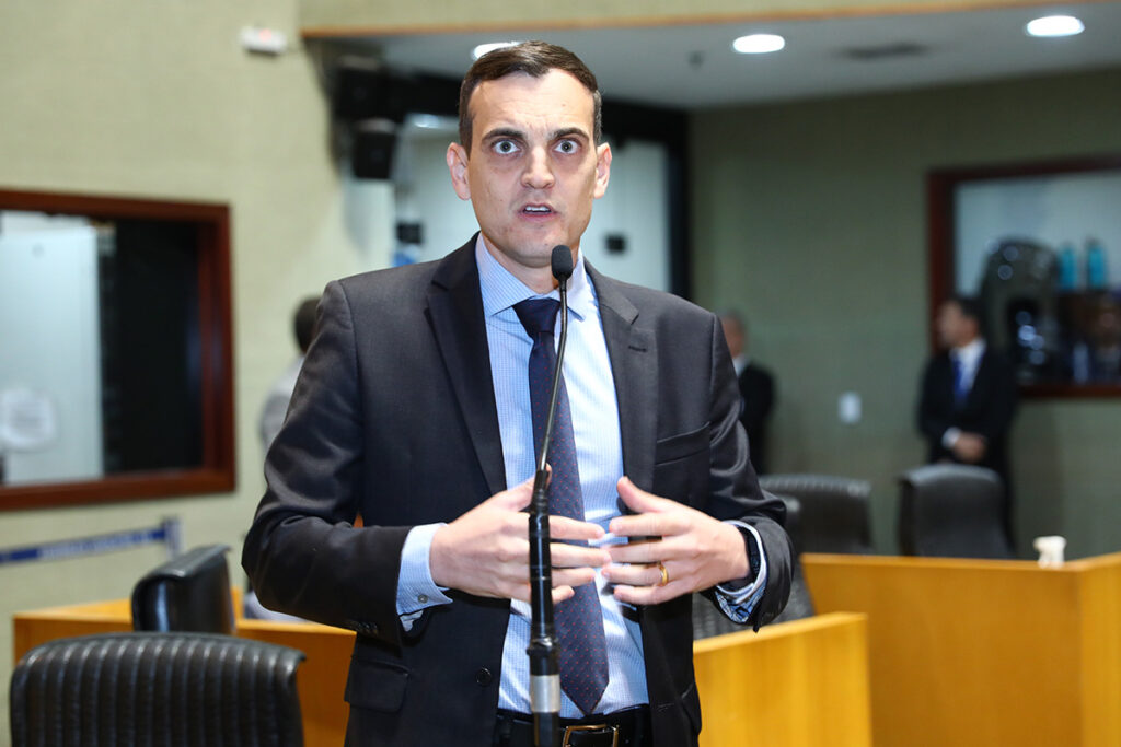 corpo_48512_AlcantaroFilho2025EllenCampanharo-2-1