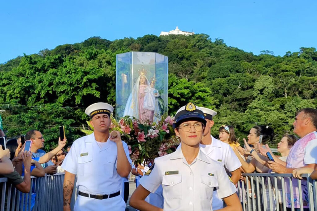 corpo_48543_FestadaPenhaMonicaOliveira1