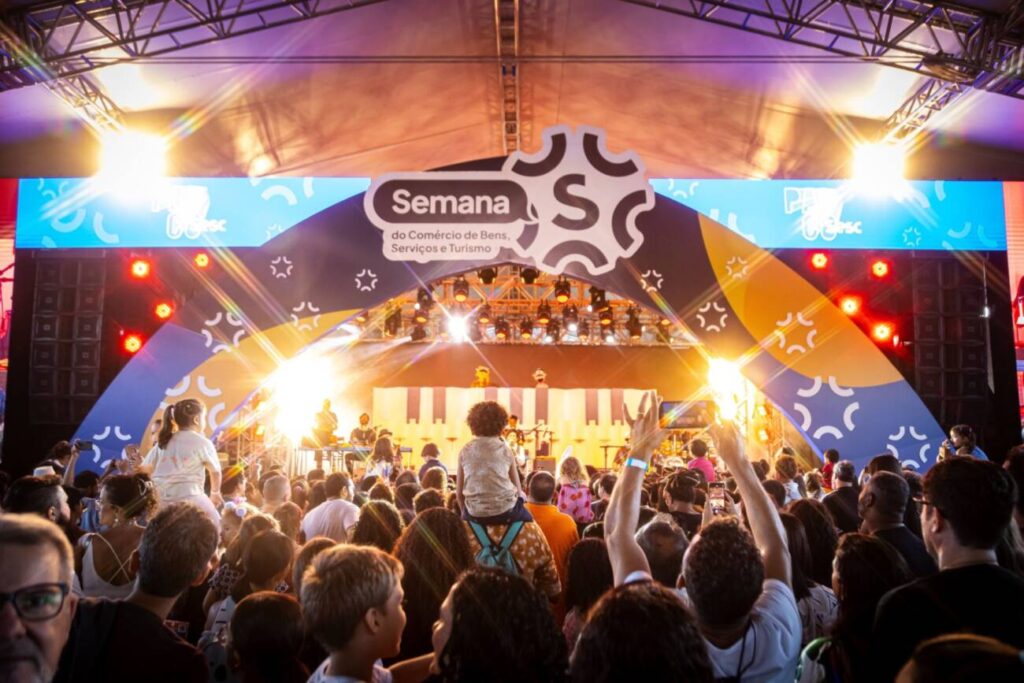 melina furlan furlanmelina-24