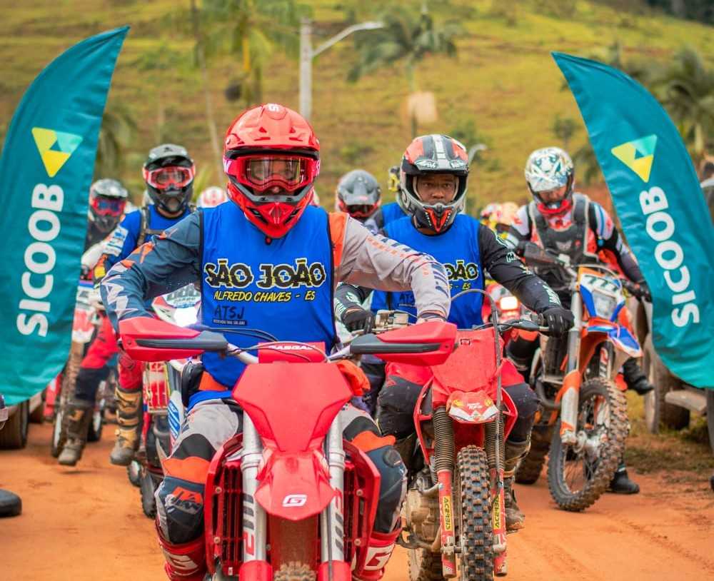 {6E24E6AE-A6AC-A4C3-5BEA-2D8DE8BEA4AC}