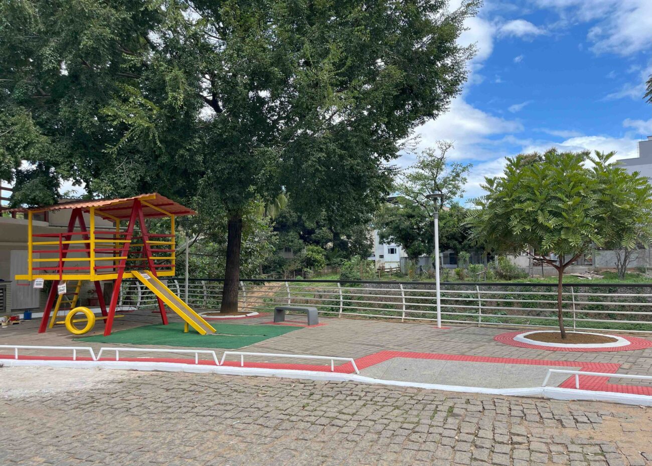 {CB11EE70-87AA-0CD3-C30E-7EB0ECE4BEC4}