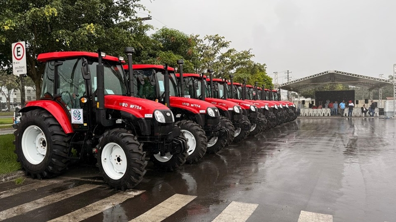 governo da tratores para agricultura