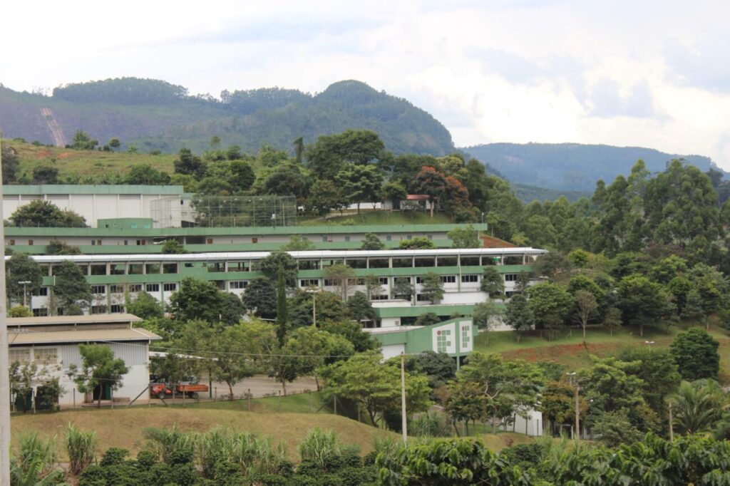 Ifes Venda Nova do Imigrante - Julio Huber