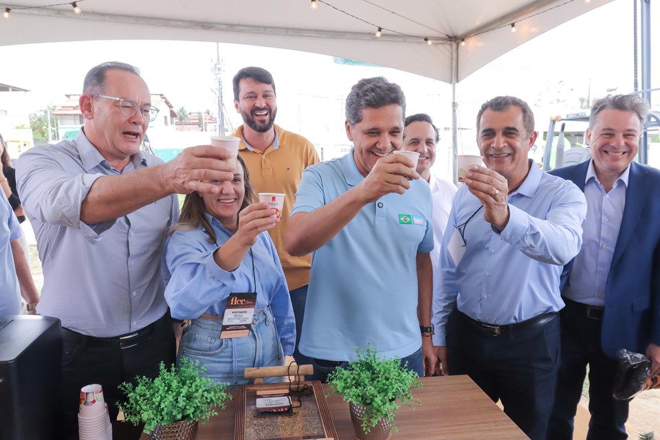 WhatsApp Image 2025-11-28 at 09.44.48