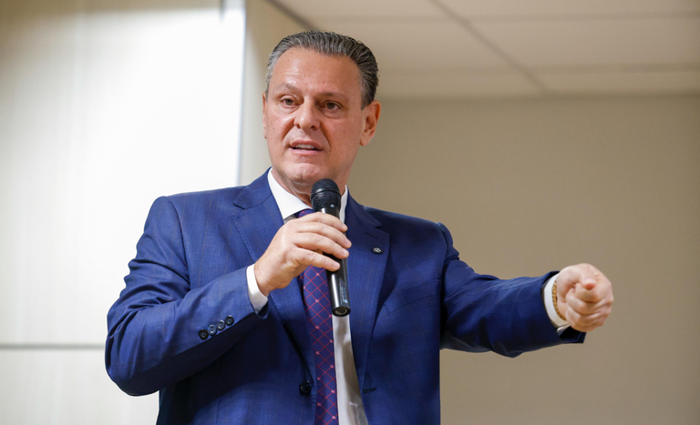 d2494604-9e41-4ac3-a507-d251fd9be7dc