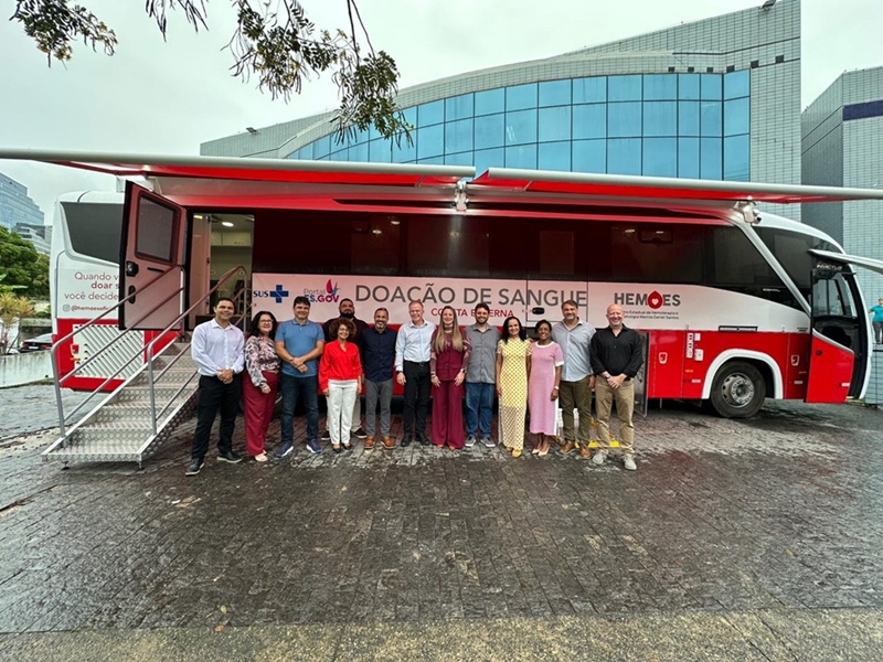 ônibus do Hemoes