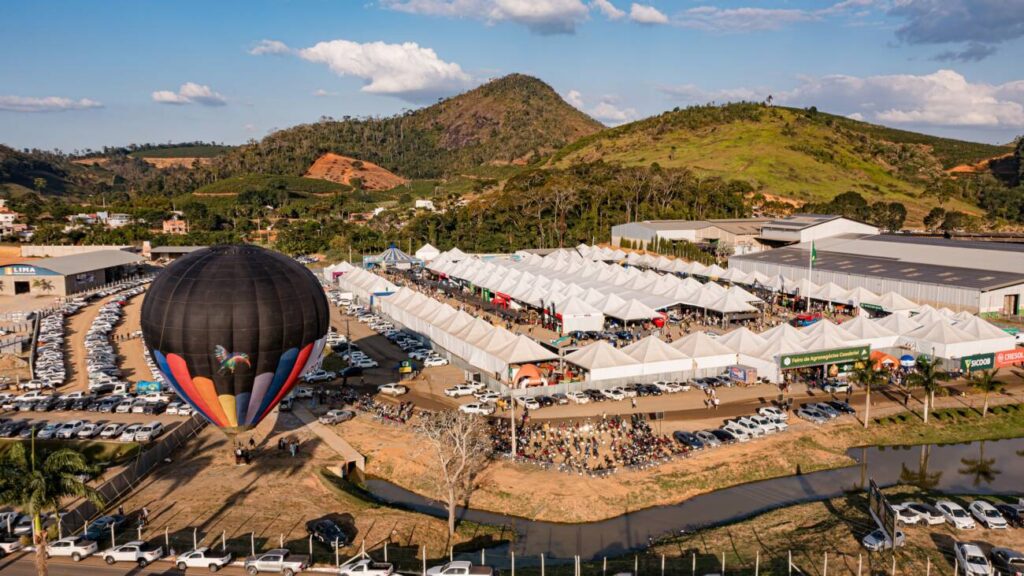 Feira de Agronegócios Cooabriel 2025..jpg