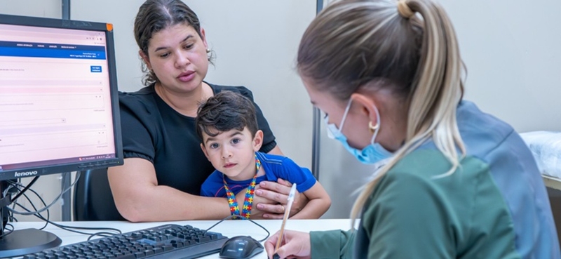 assistência em pessoas com TEA