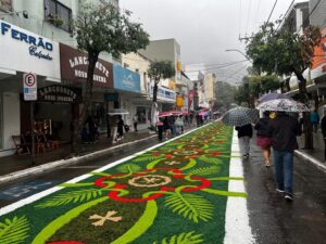 Castelo realiza hoje tradicional Festa de Corpus Christi com tapetes ornamentais e programação religiosa