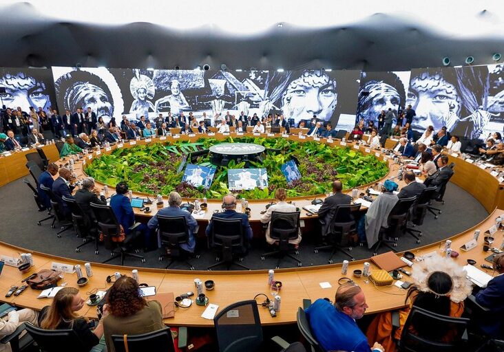 6b4f63d9-96e8-4cd6-947c-ad5909e9a6eb