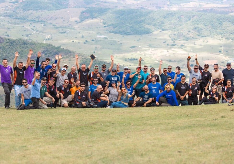 Atletas do Campeonato Capixaba de Voo Livre e do 5º Open Monjolo. Foto - Croma Produtora - Marcos Vinicius