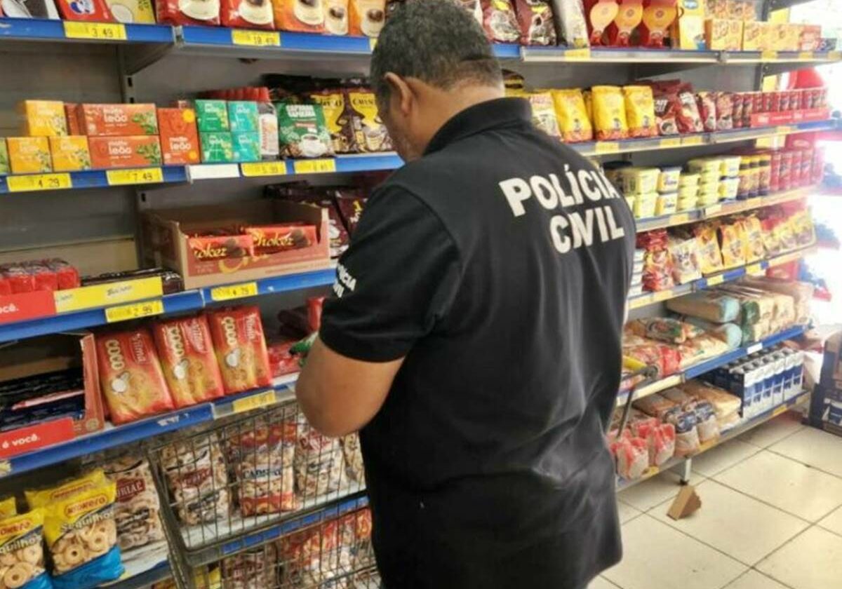 Policia-interdita-fabrica-que-comercializava-cafe-irregular-no-Espirito-Santo