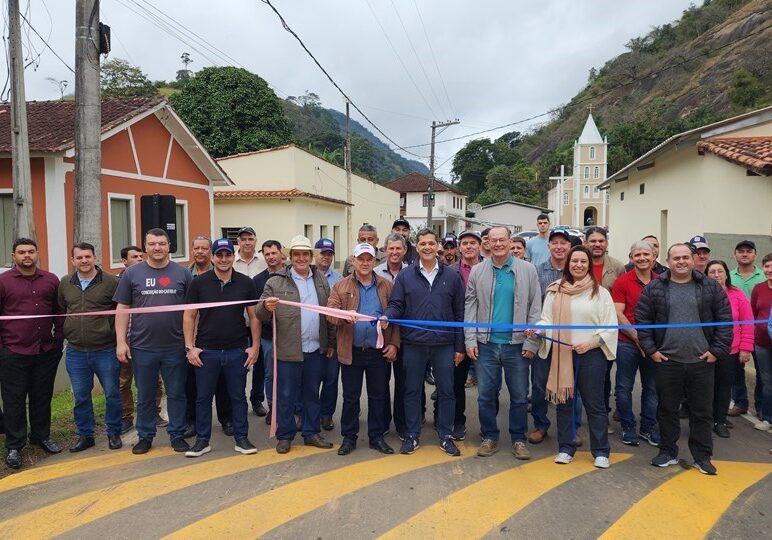 Revitalização de estrada fortalece agro em Conceição do Castelo-0