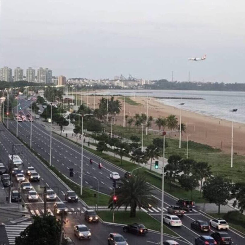 Vitoria-Praia-Espirito-Santo-Turismo-Julio-Huber-768x1024-2-768x693-2-768x693-1