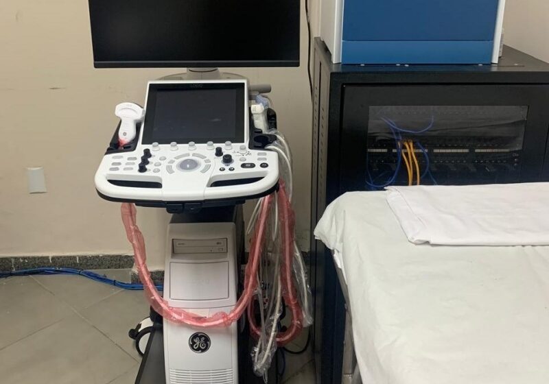 aparelho de ultrassom