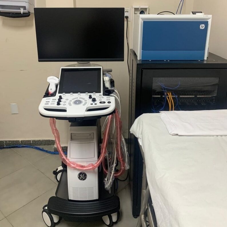 aparelho de ultrassom