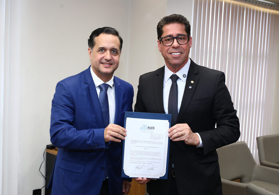 capa_49962_AssinaturaLei10122025LucasSCosta1