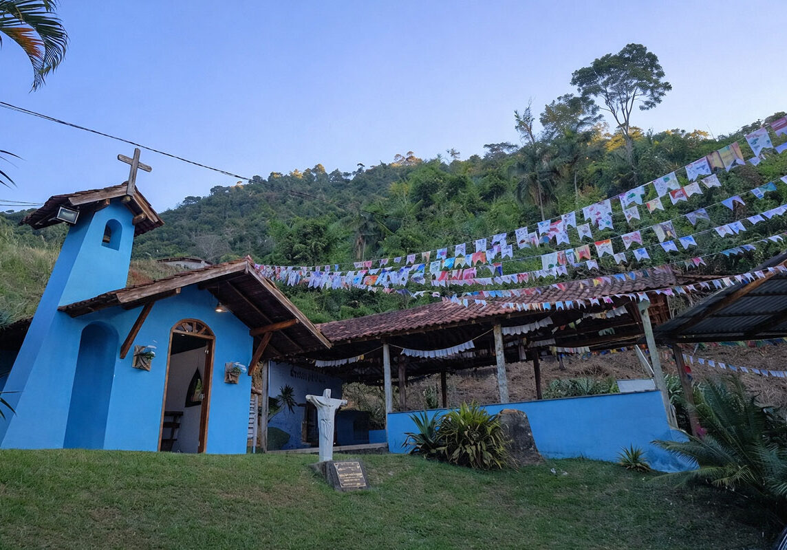 capa_50098_CapeladasAguasIurianCarneiro1