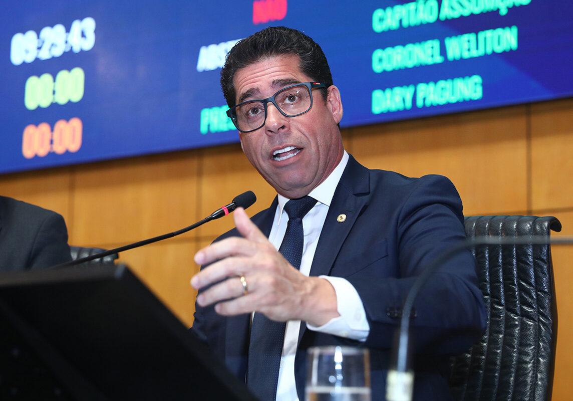 capa_50121_MarceloSantosLucasSCosta