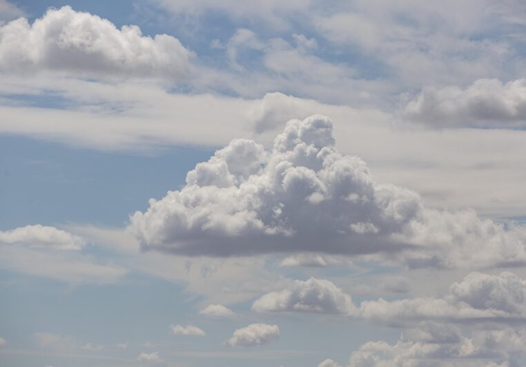 cloudy-sky-landscape-wallpaper