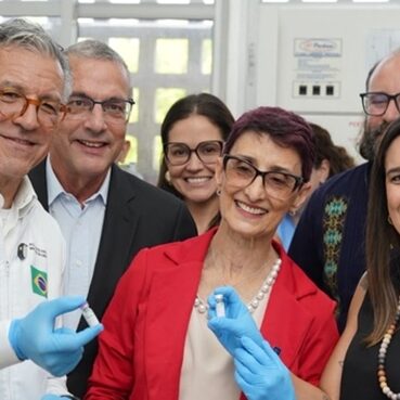 vacina de malária vivax