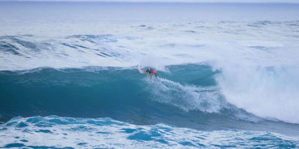 © Brent Bielmann/World Surf League/Direitos Reservados